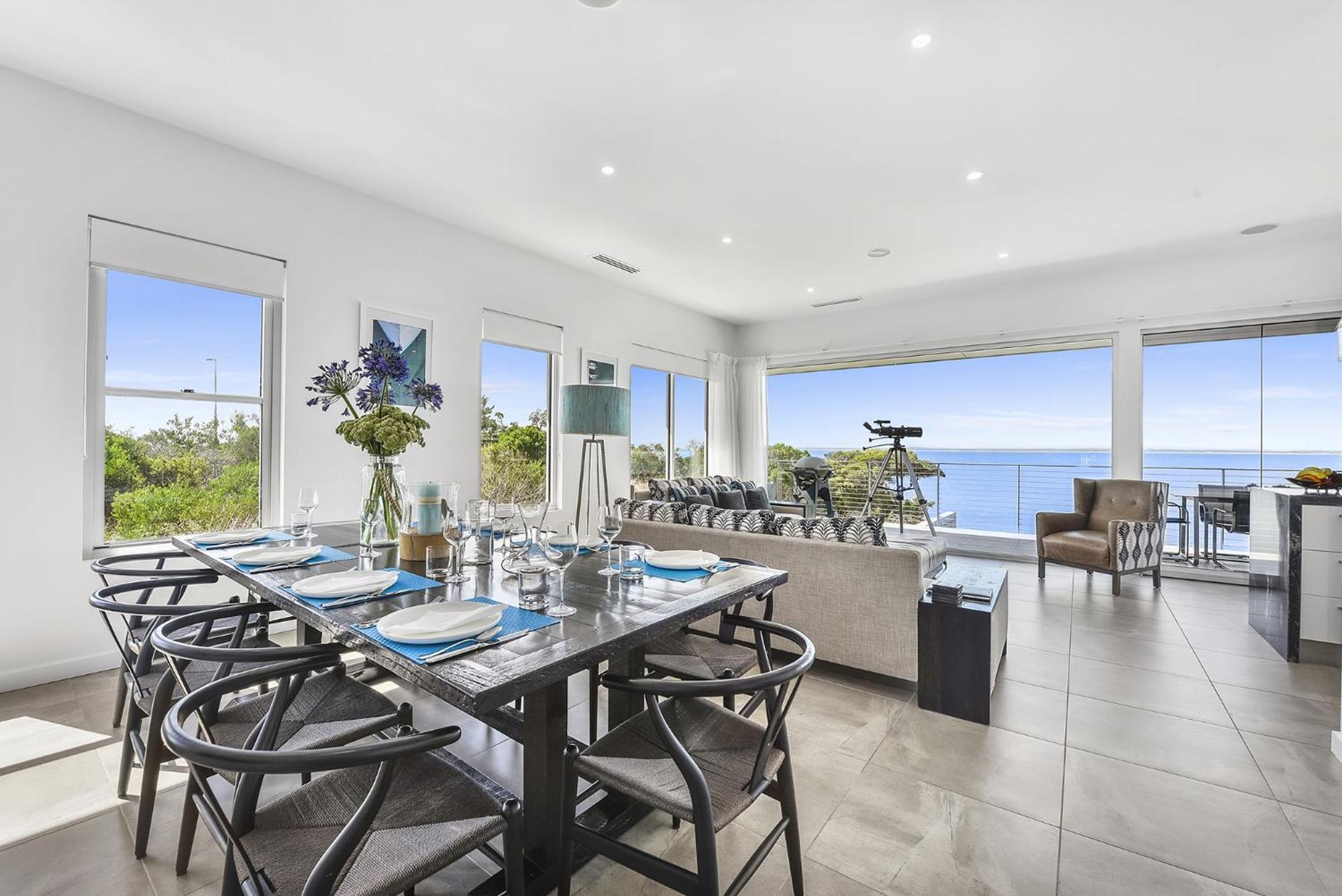 Aloha Waterfront Properties Robe Phòng bức ảnh