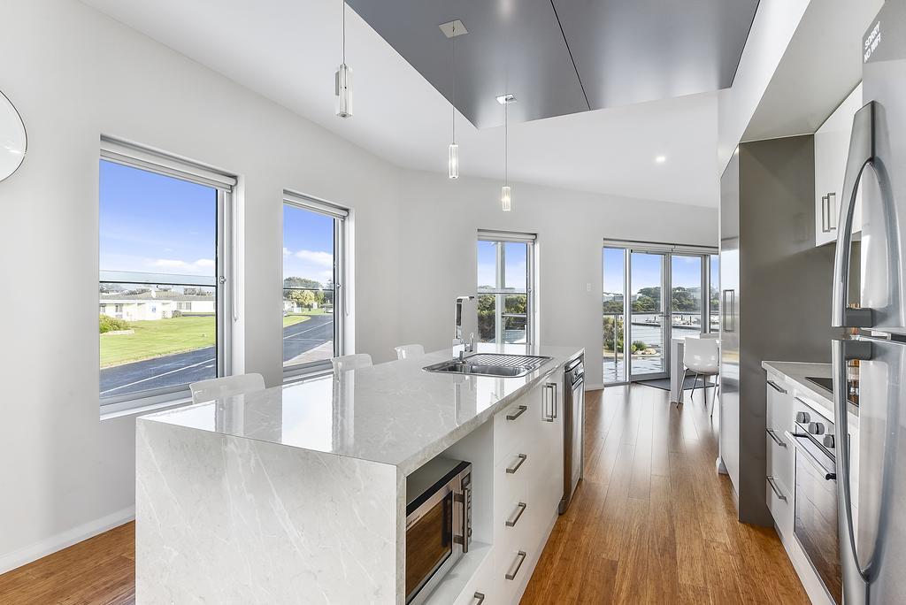 Aloha Waterfront Properties Robe Ngoại thất bức ảnh